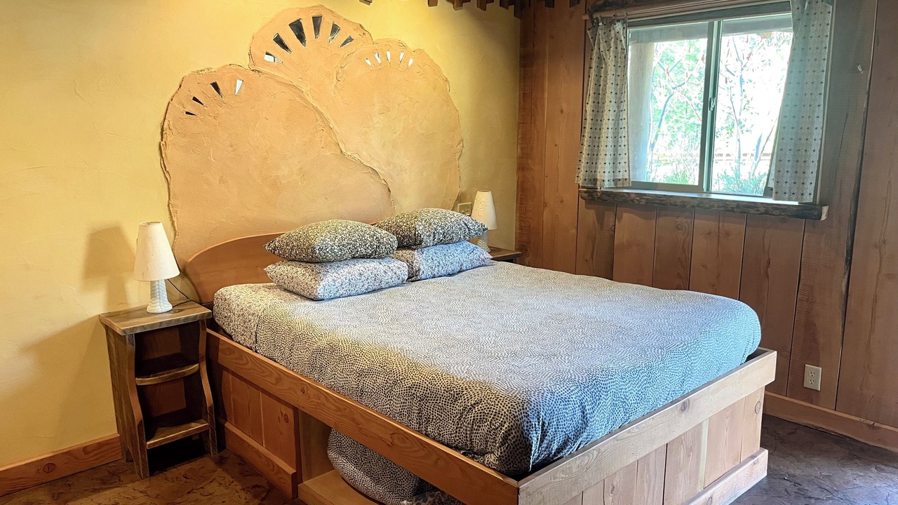 Photo of Bedroom in Winthrop