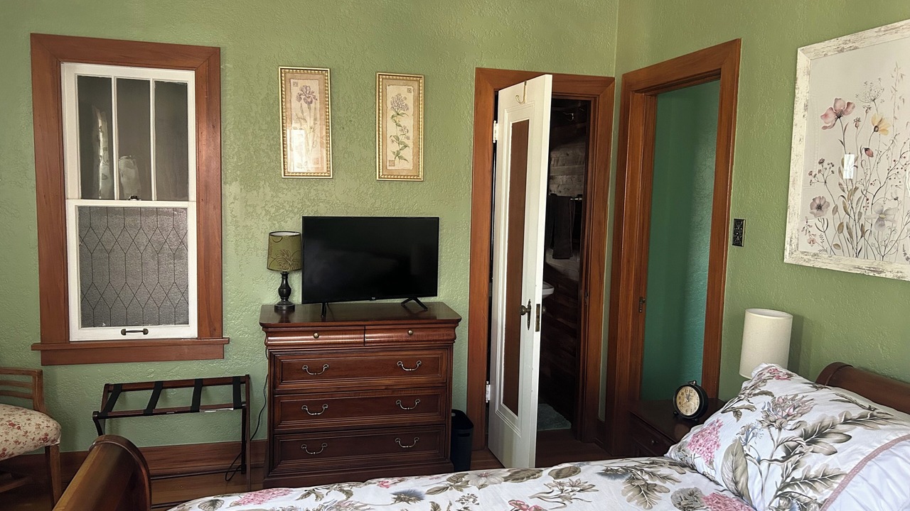 Photo of Bedroom in Silver Hill