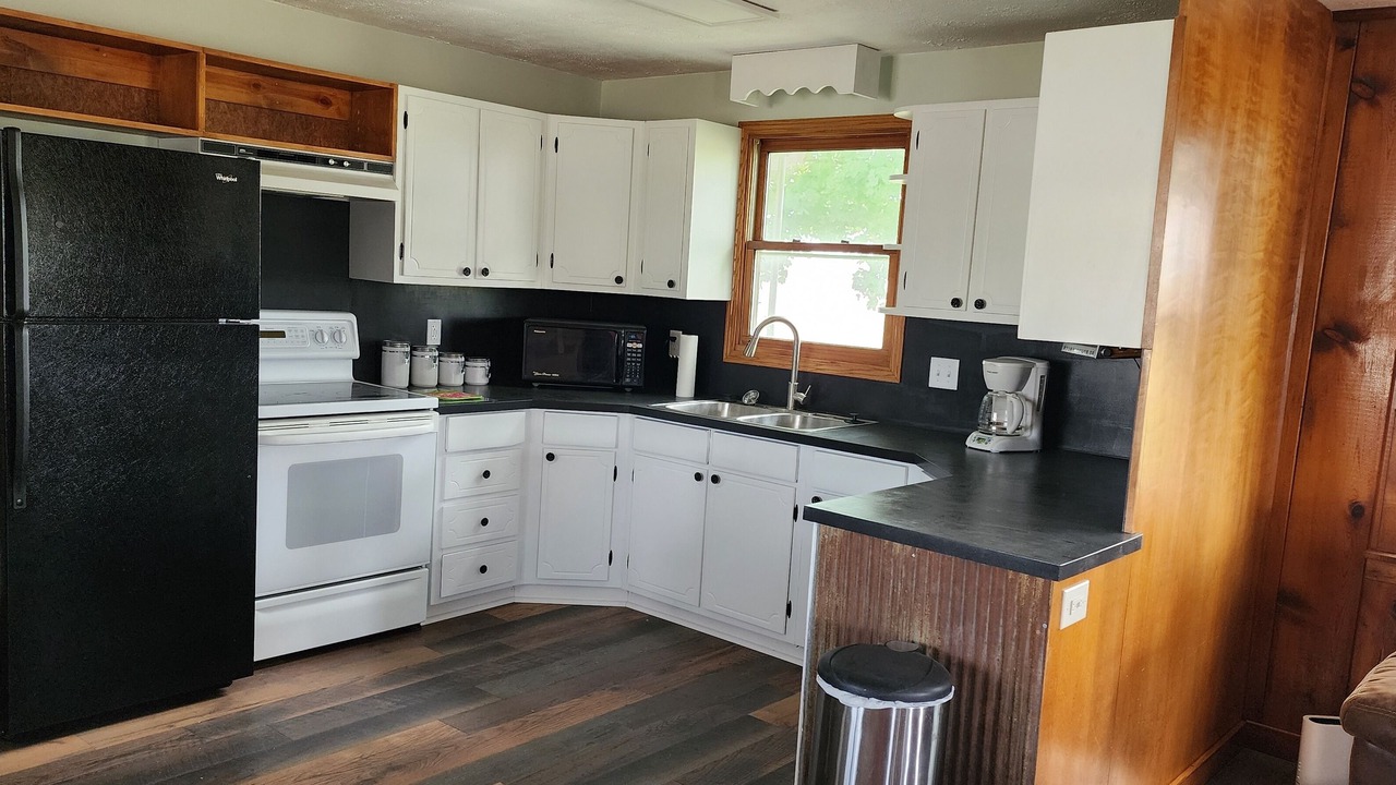 Photo of Kitchen in Holmesville