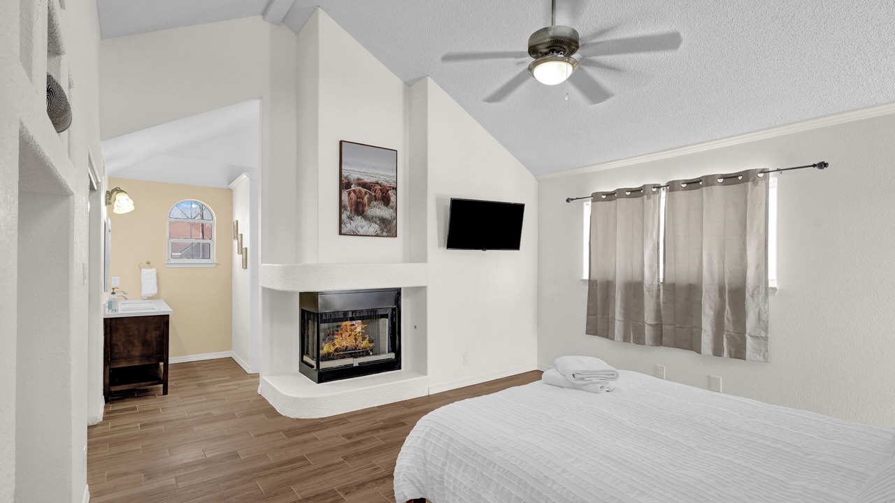 Photo of Bedroom in Northeast El Paso