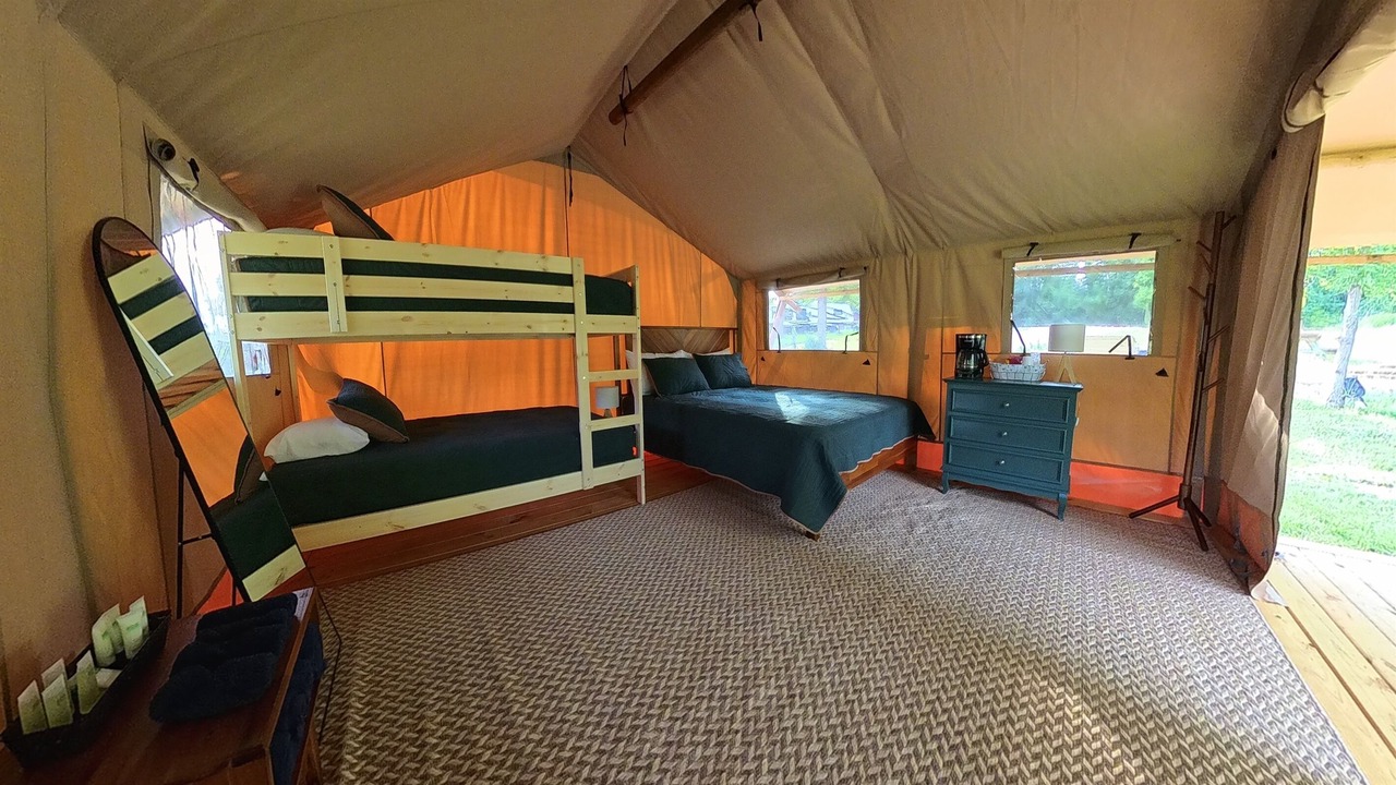 Photo of Bedroom in Onalaska