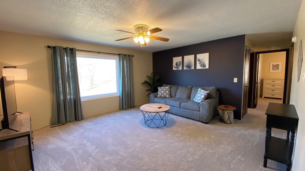 Photo of Livingroom in Fort Madison
