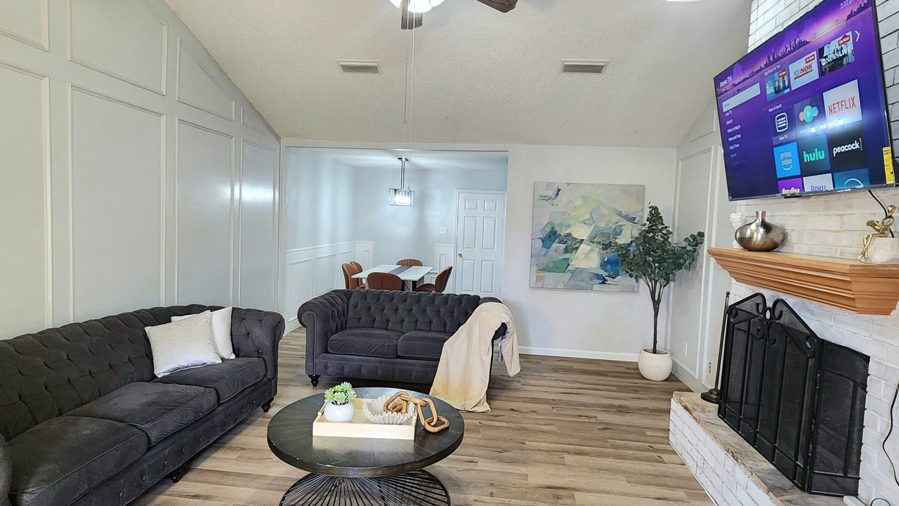 Photo of Livingroom in Odessa