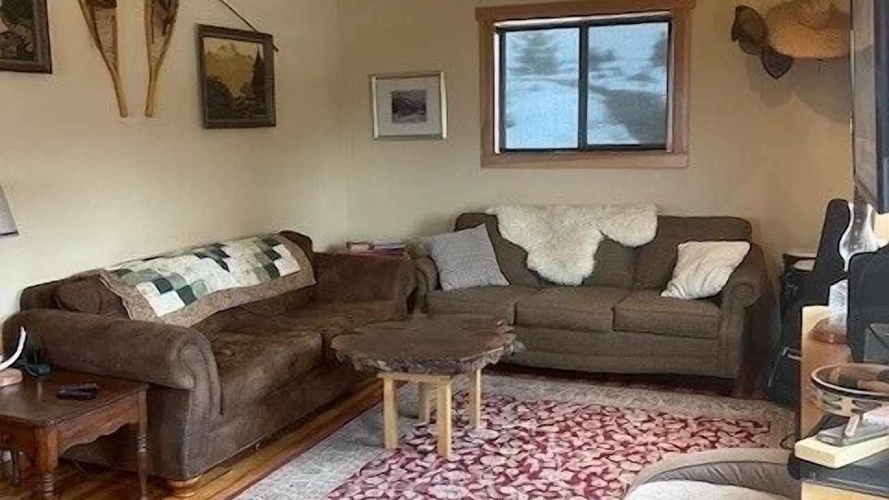 Photo of Livingroom in Brewster