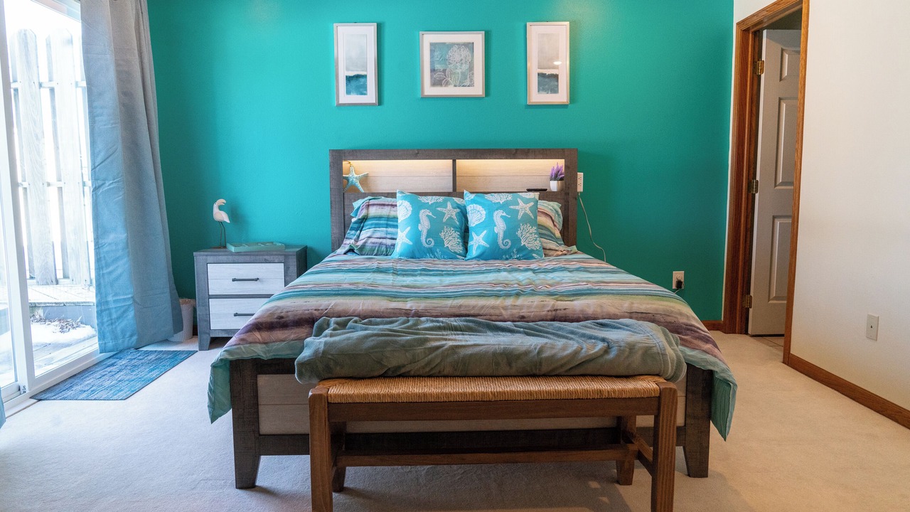 Photo of Bedroom in Windsor Heights