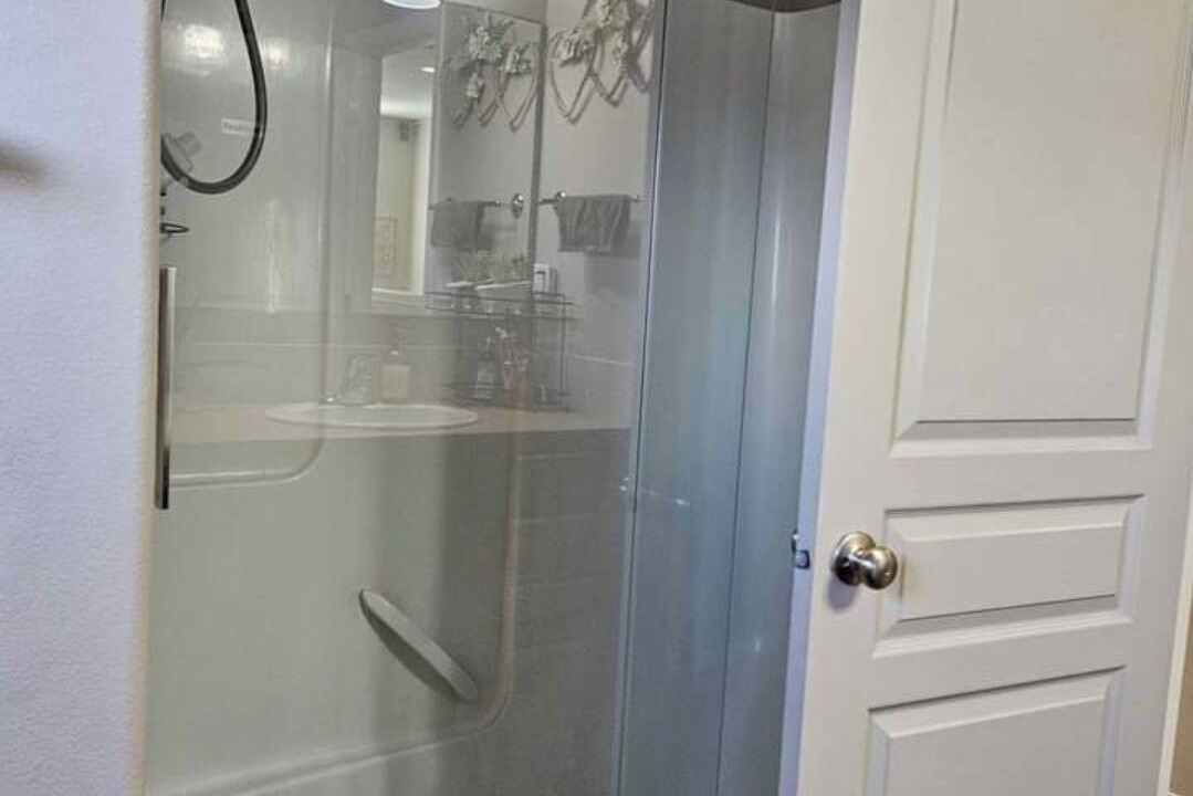 Photo of Bathroom in Pasco