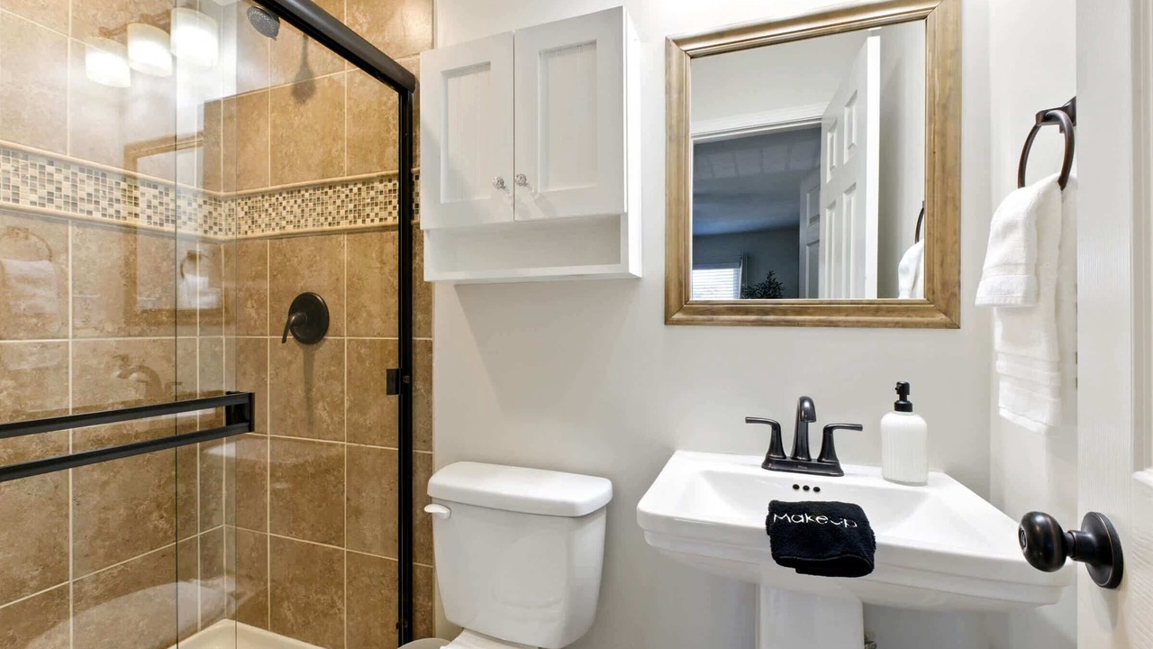 Photo of Bathroom in Overland Park