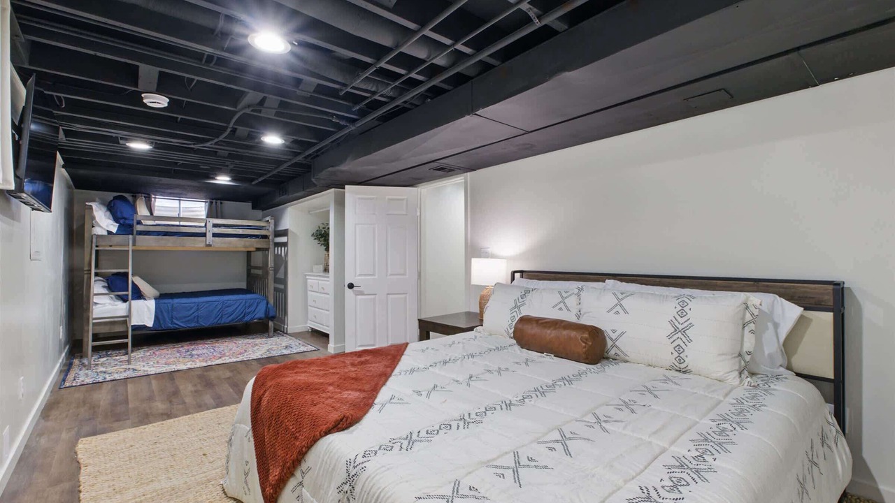 Photo of Bedroom in Overland Park