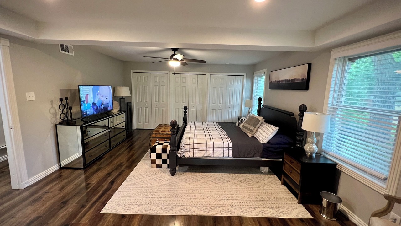 Photo of Bedroom in Grand Prairie