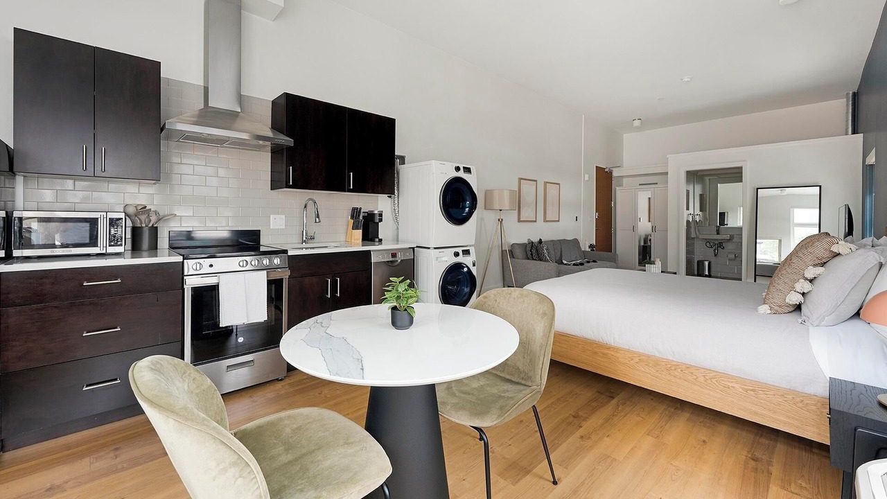 Photo of Bedroom in Cherry Creek