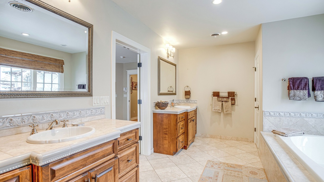 Photo of Bathroom in University Park