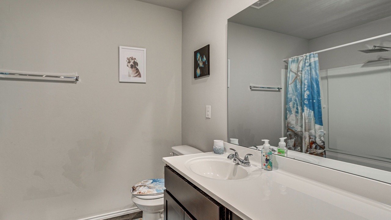Photo of Bathroom in Yukon