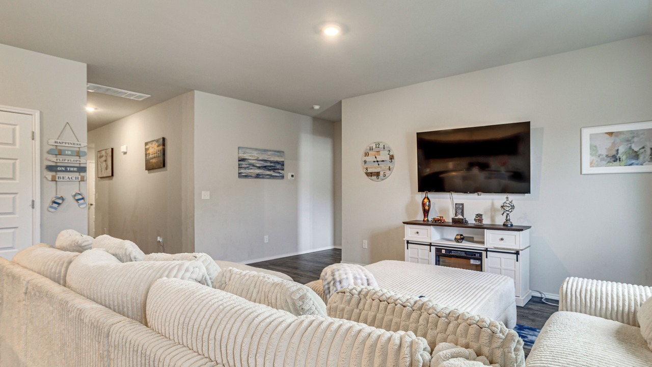 Photo of Livingroom in Yukon