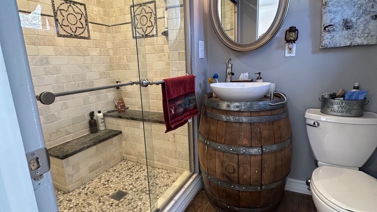 Photo of Bathroom in Grand Lake