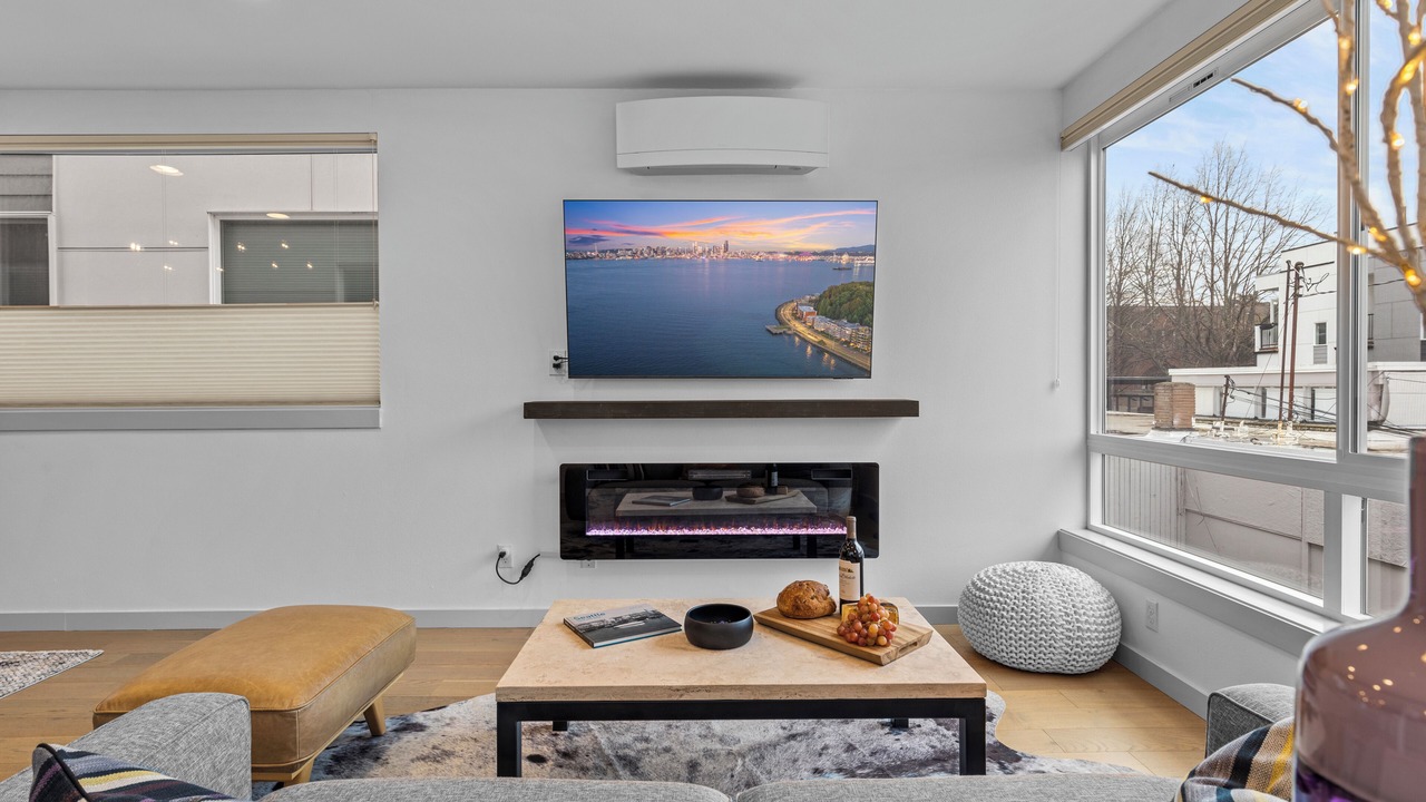 Photo of Livingroom in West Seattle