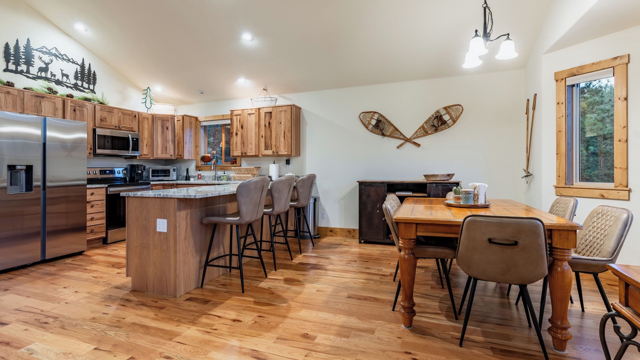 Photo of Kitchen in Pine