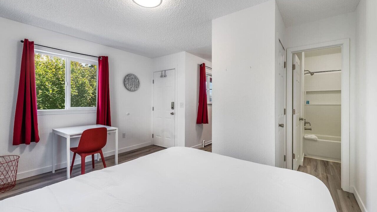 Photo of Bedroom in Hilltop