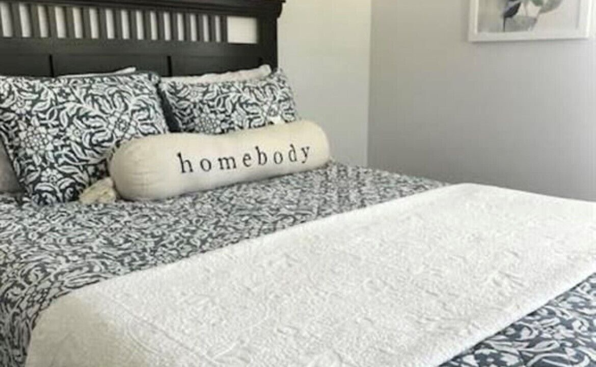 Photo of Bedroom in Centerville
