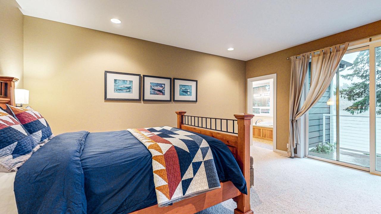 Photo of Bedroom in Shelton