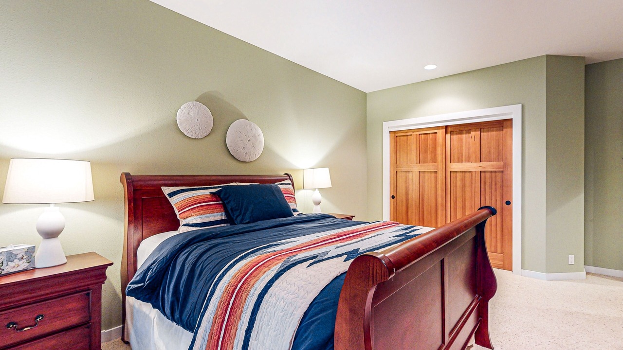 Photo of Bedroom in Shelton