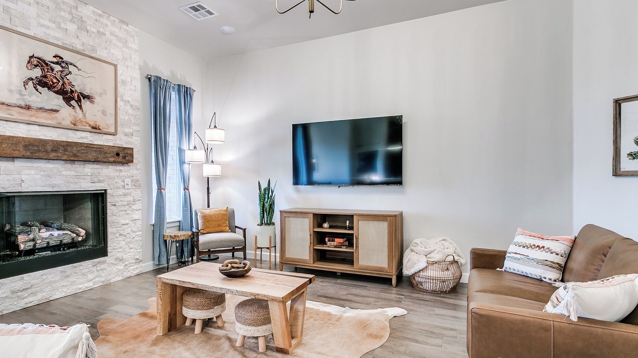 Photo of Livingroom in Edmond