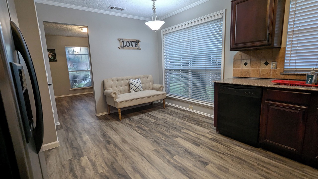 Photo of Livingroom in Cedar Hill