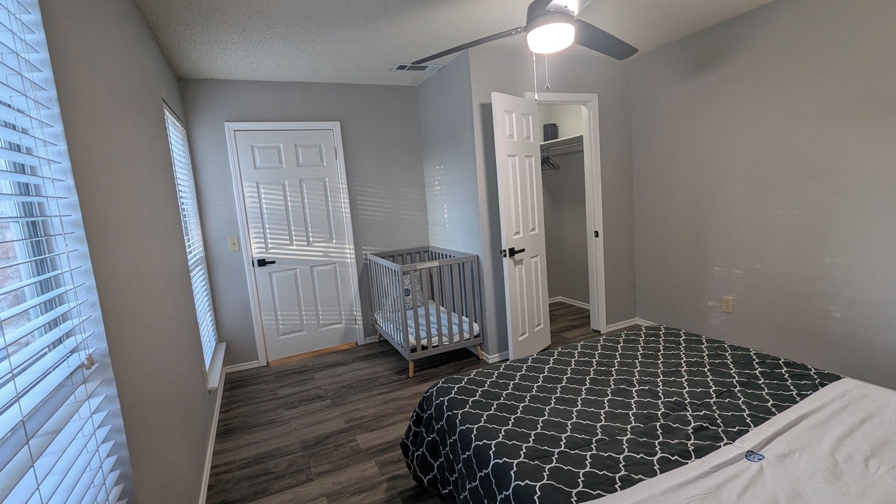 Photo of Bedroom in Cedar Hill