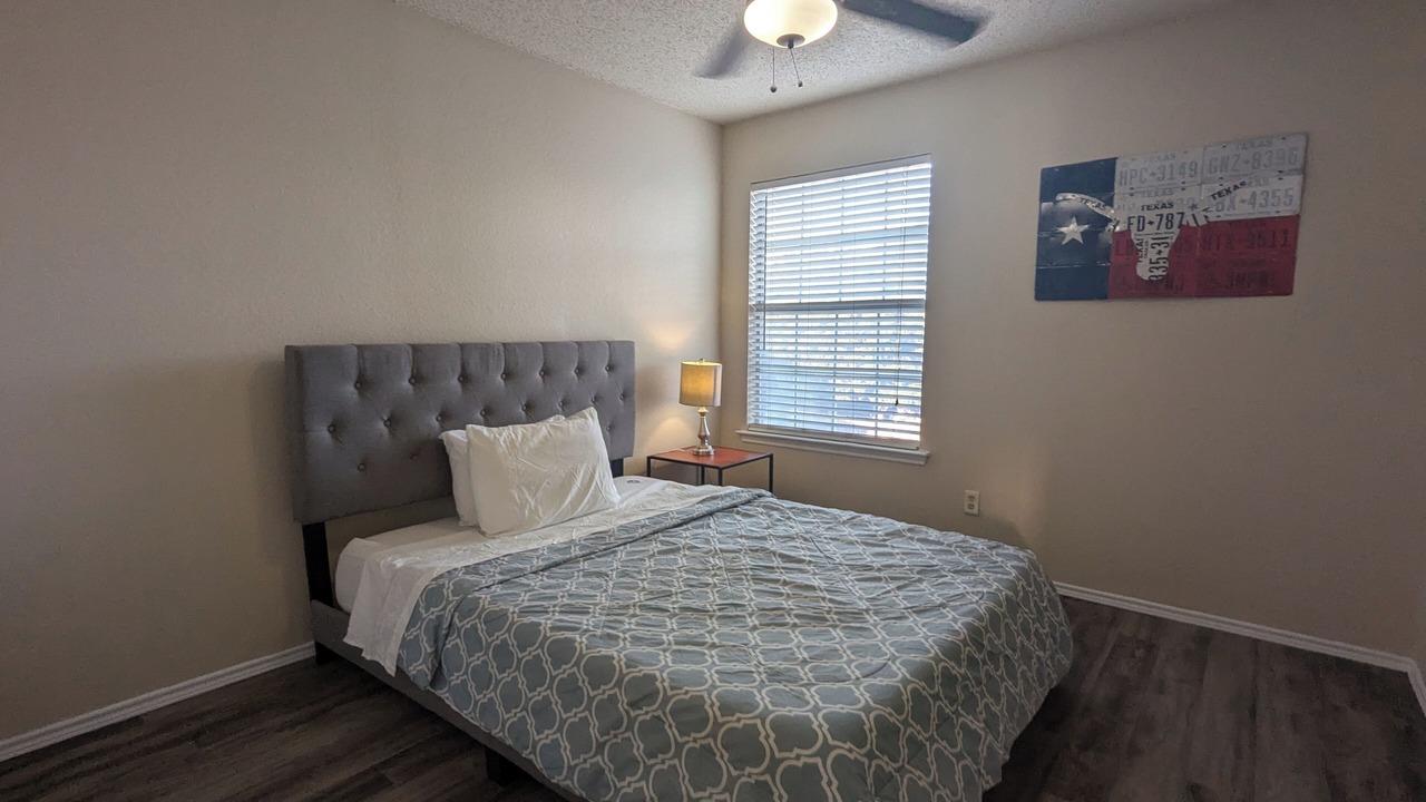 Photo of Bedroom in Cedar Hill