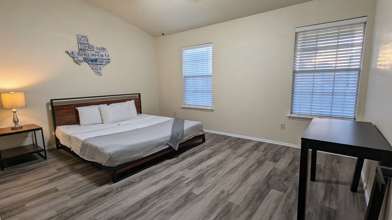 Photo of Bedroom in Cedar Hill