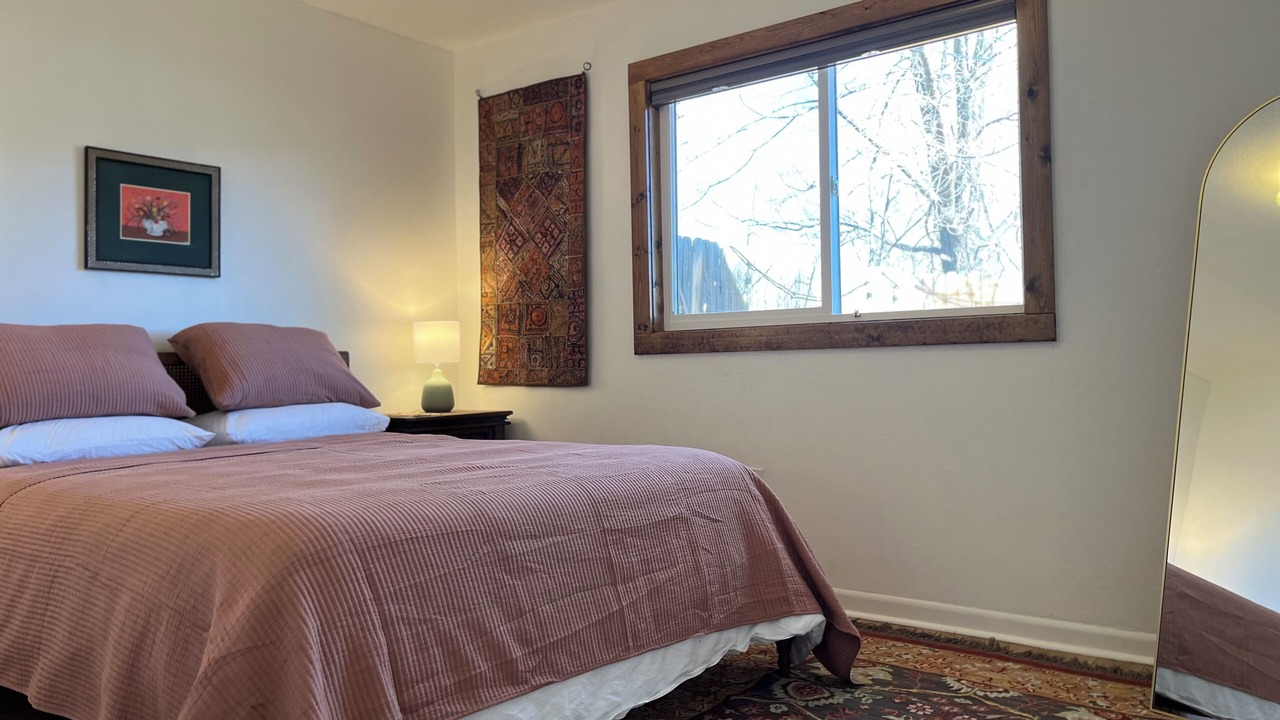 Photo of Bedroom in Taos
