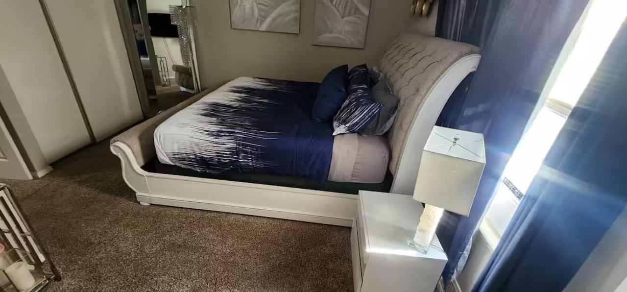 Photo of Bedroom in Prides Crossing