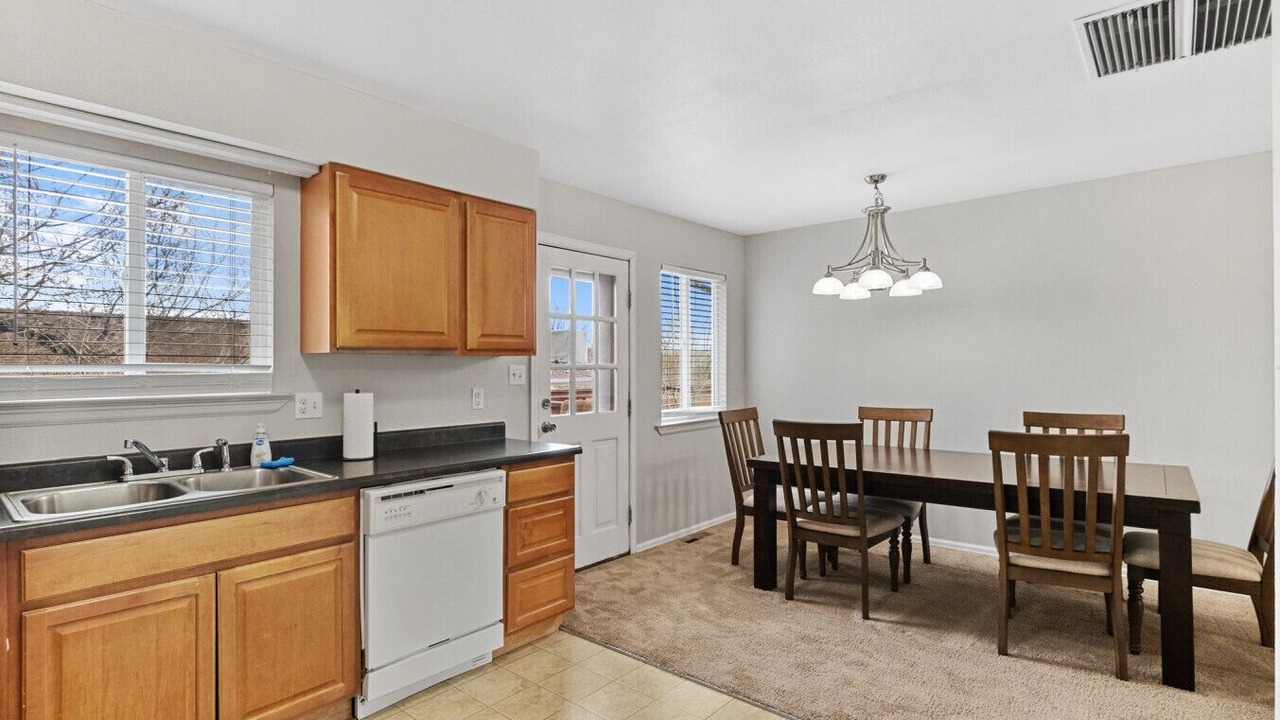 Photo of Kitchen in Allendale Area