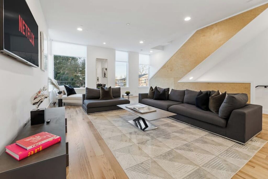 Photo of Others in Kessler