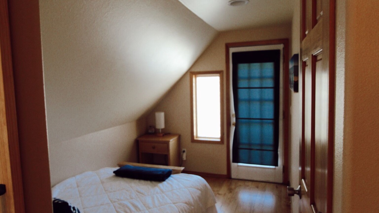 Photo of Bedroom in Sunland Estates