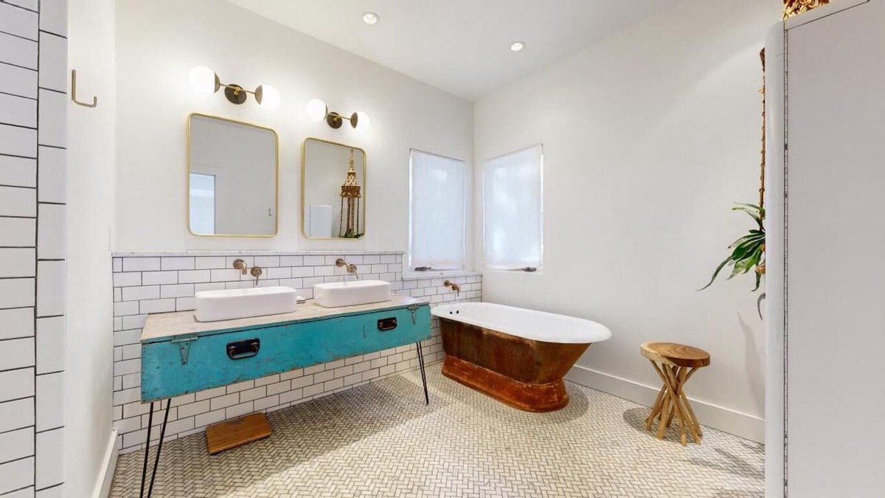 Photo of Bathroom in Genesse North Central