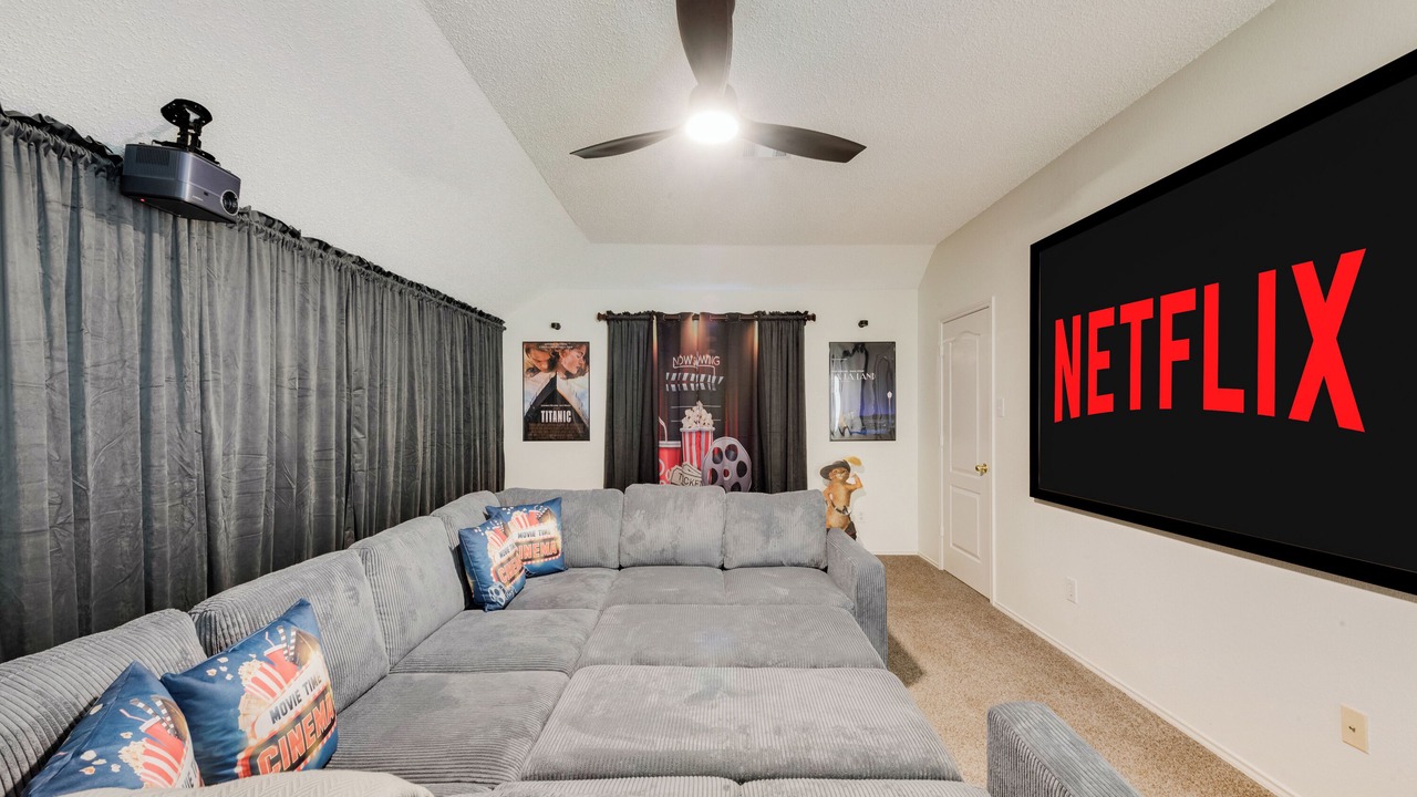 Photo of Livingroom in North Richland Hills