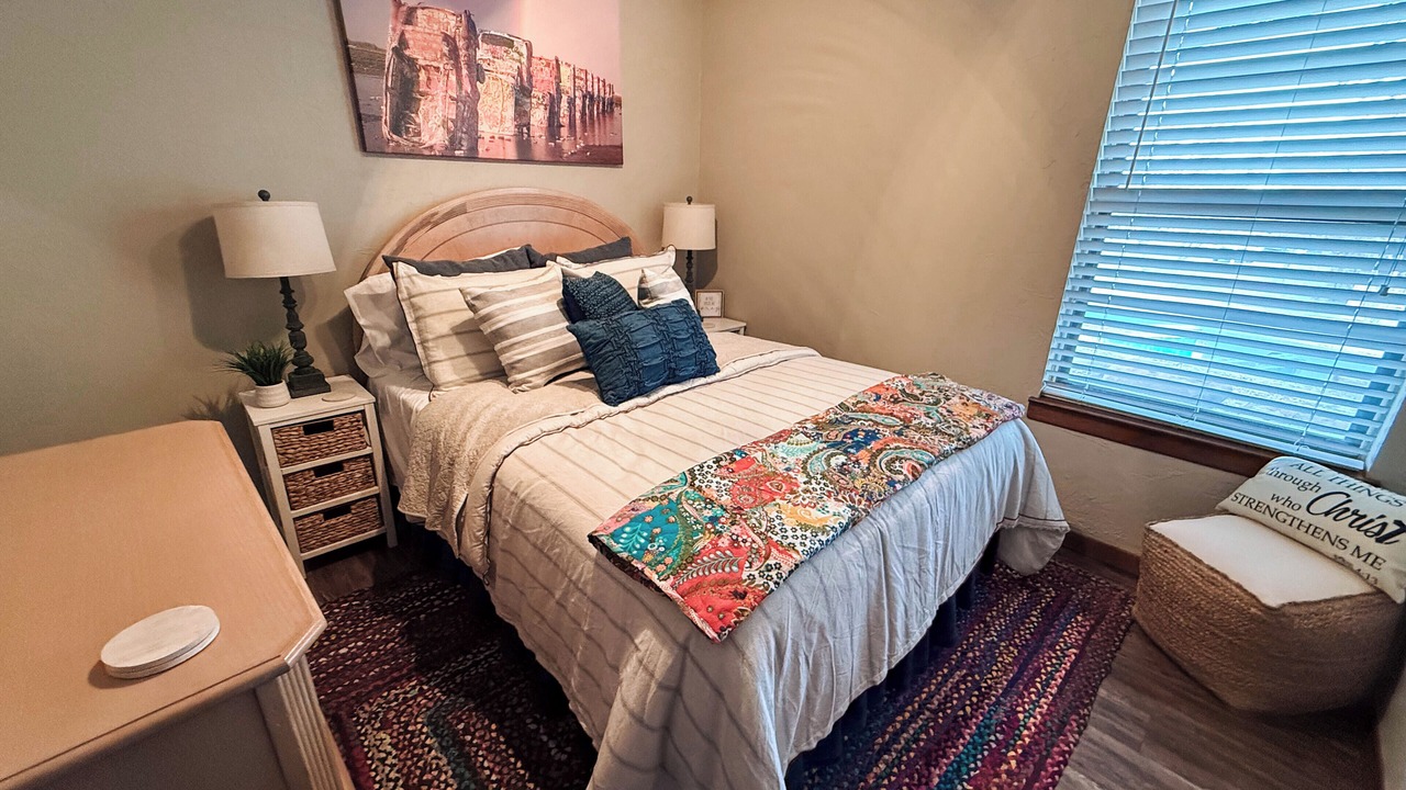 Photo of Bedroom in Canyon