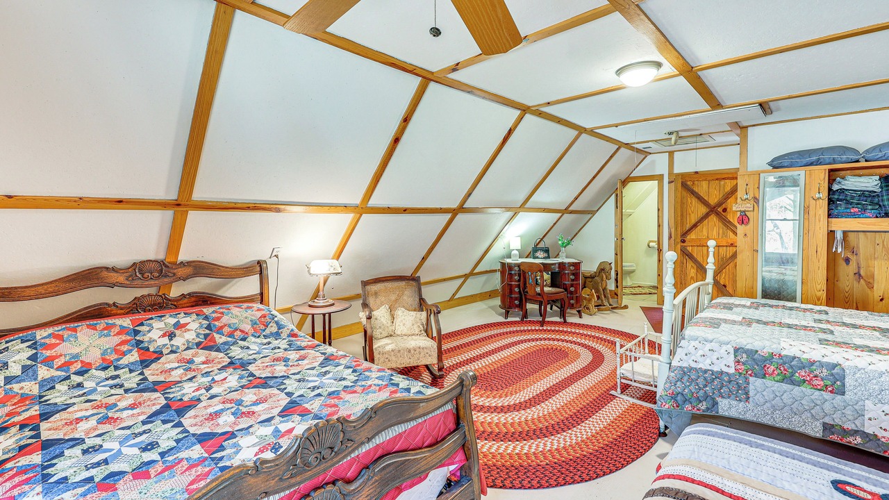 Photo of Bedroom in Tuskahoma