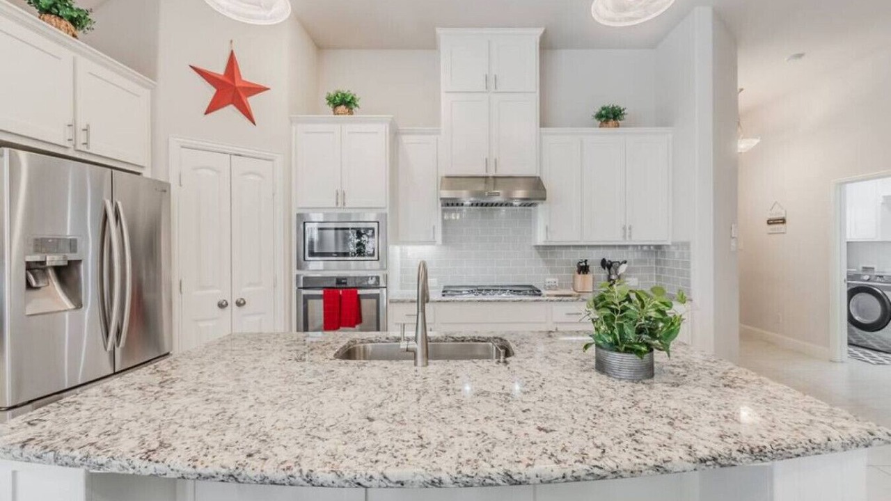 Photo of Kitchen in The Colony
