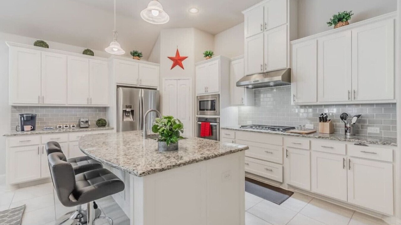 Photo of Kitchen in The Colony