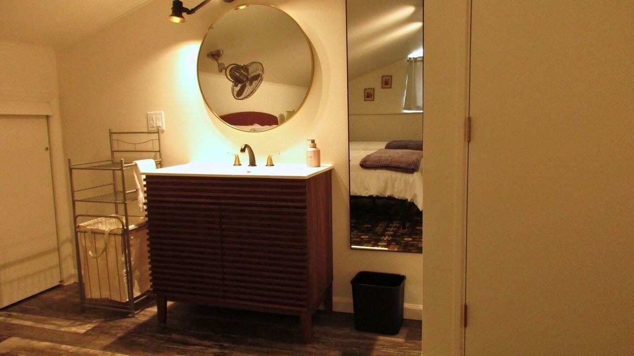 Photo of Bedroom in Hot Springs