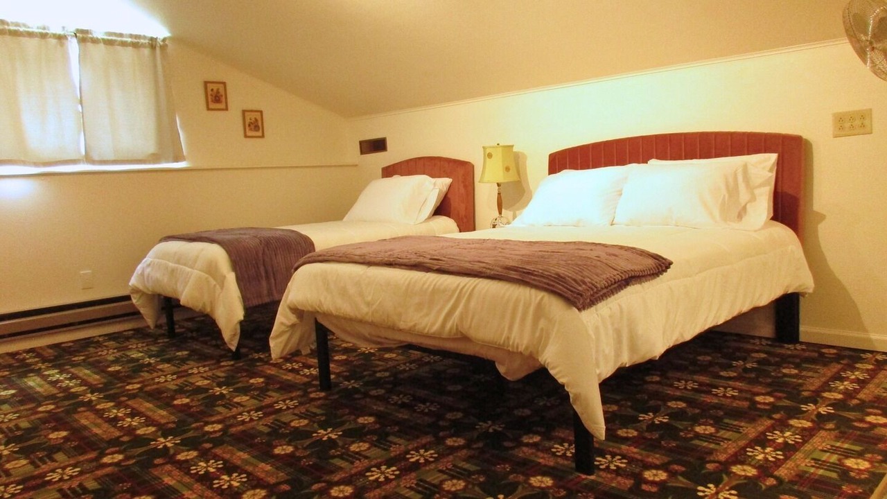 Photo of Bedroom in Hot Springs