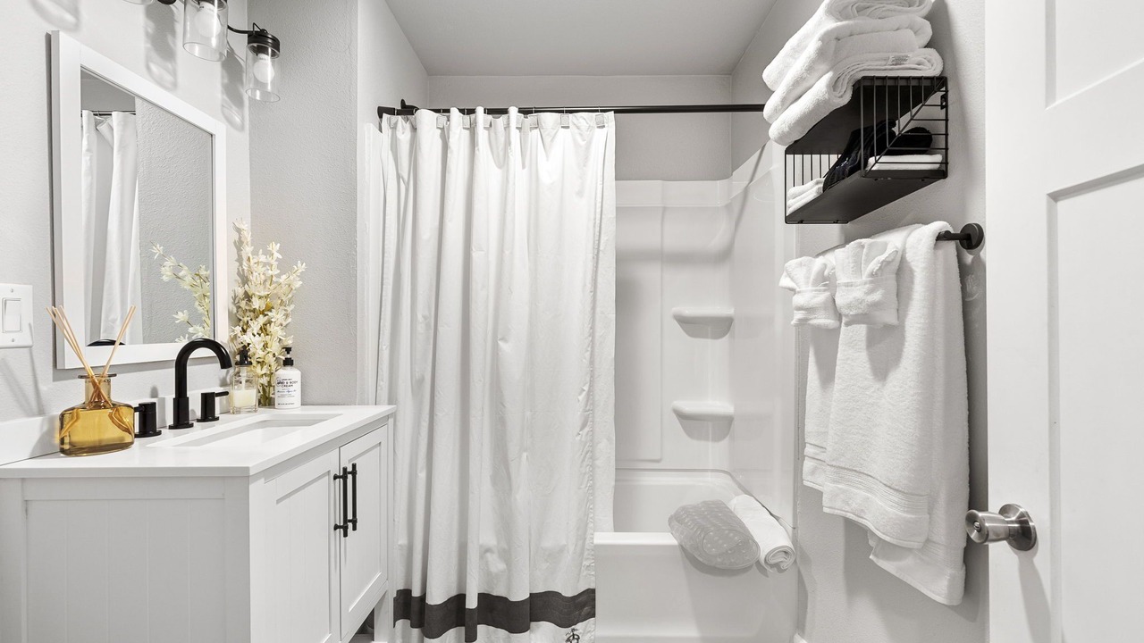 Photo of Bathroom in West Hills