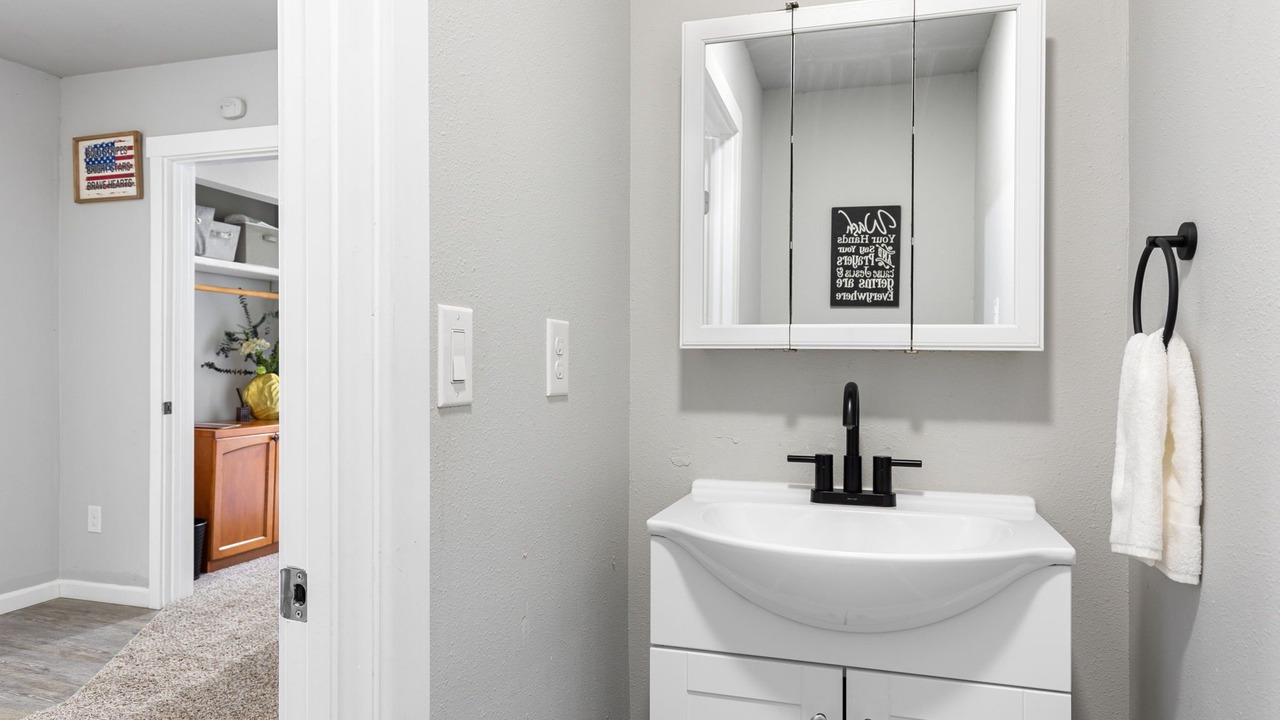 Photo of Bathroom in West Hills