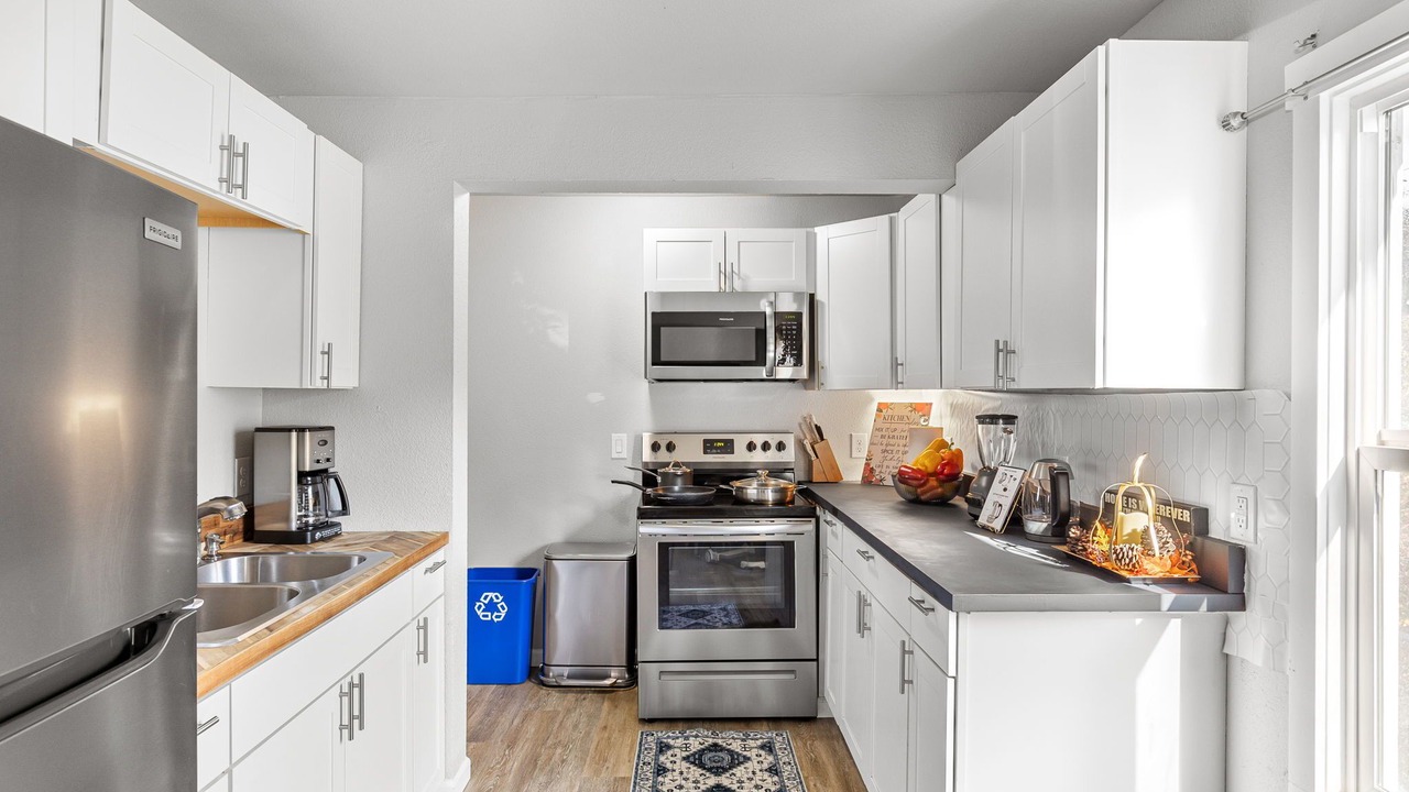 Photo of Kitchen in West Hills