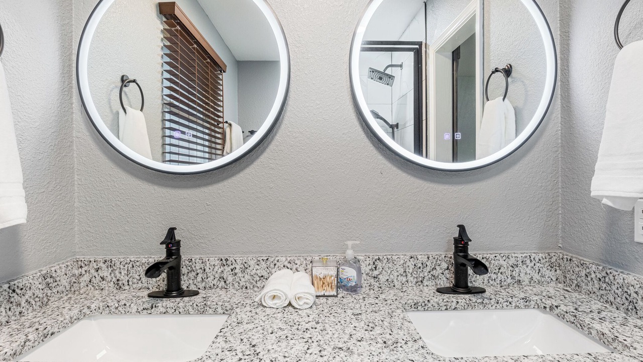 Photo of Bathroom in Shawnee