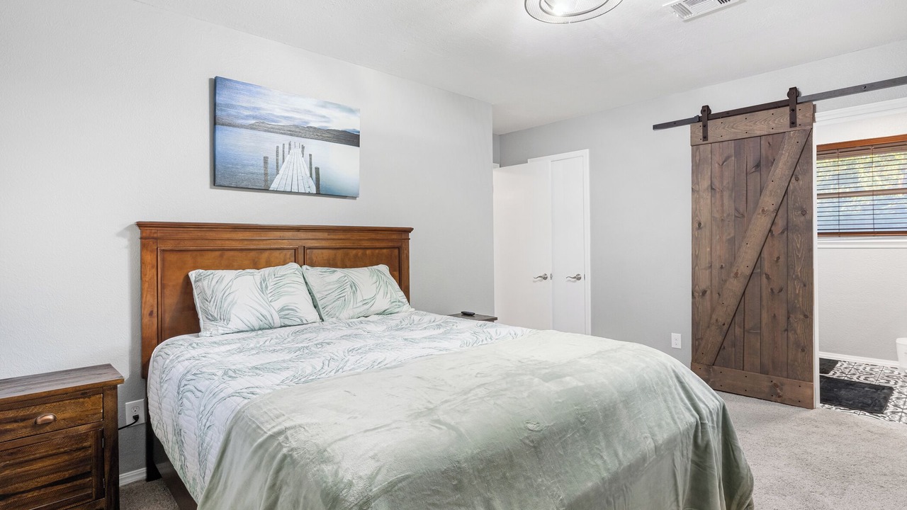 Photo of Bedroom in Shawnee