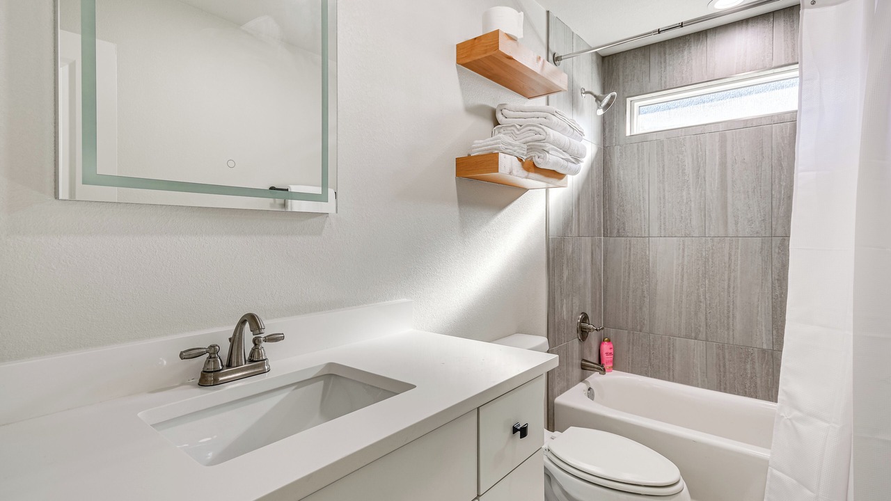 Photo of Bathroom in Canyon
