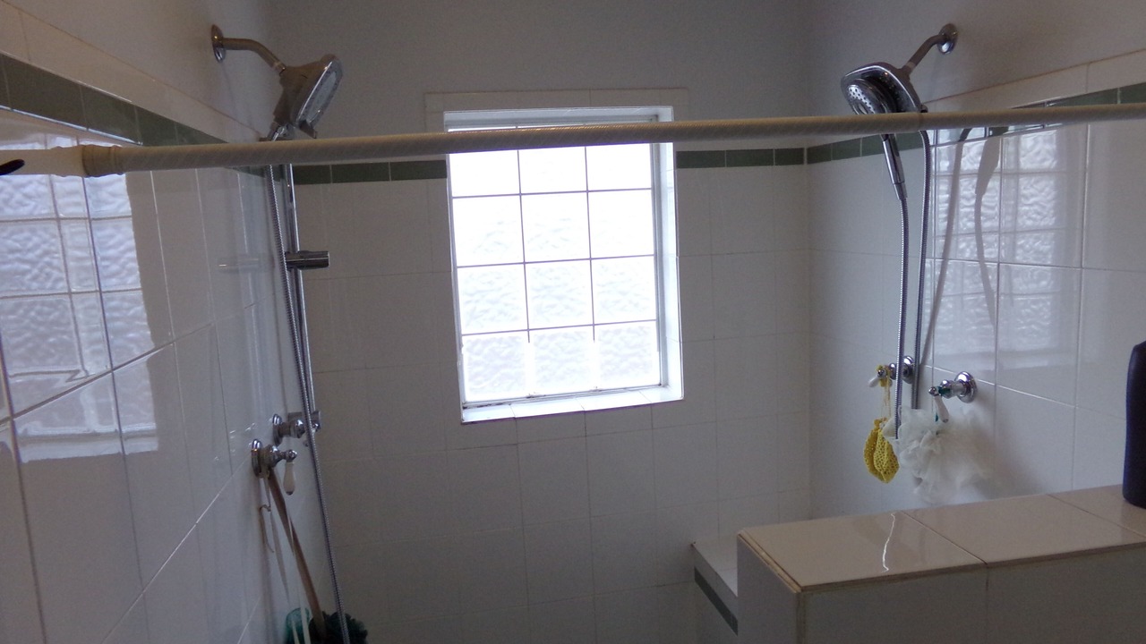 Photo of Bathroom in Winigan