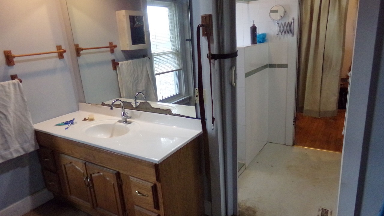 Photo of Bathroom in Winigan
